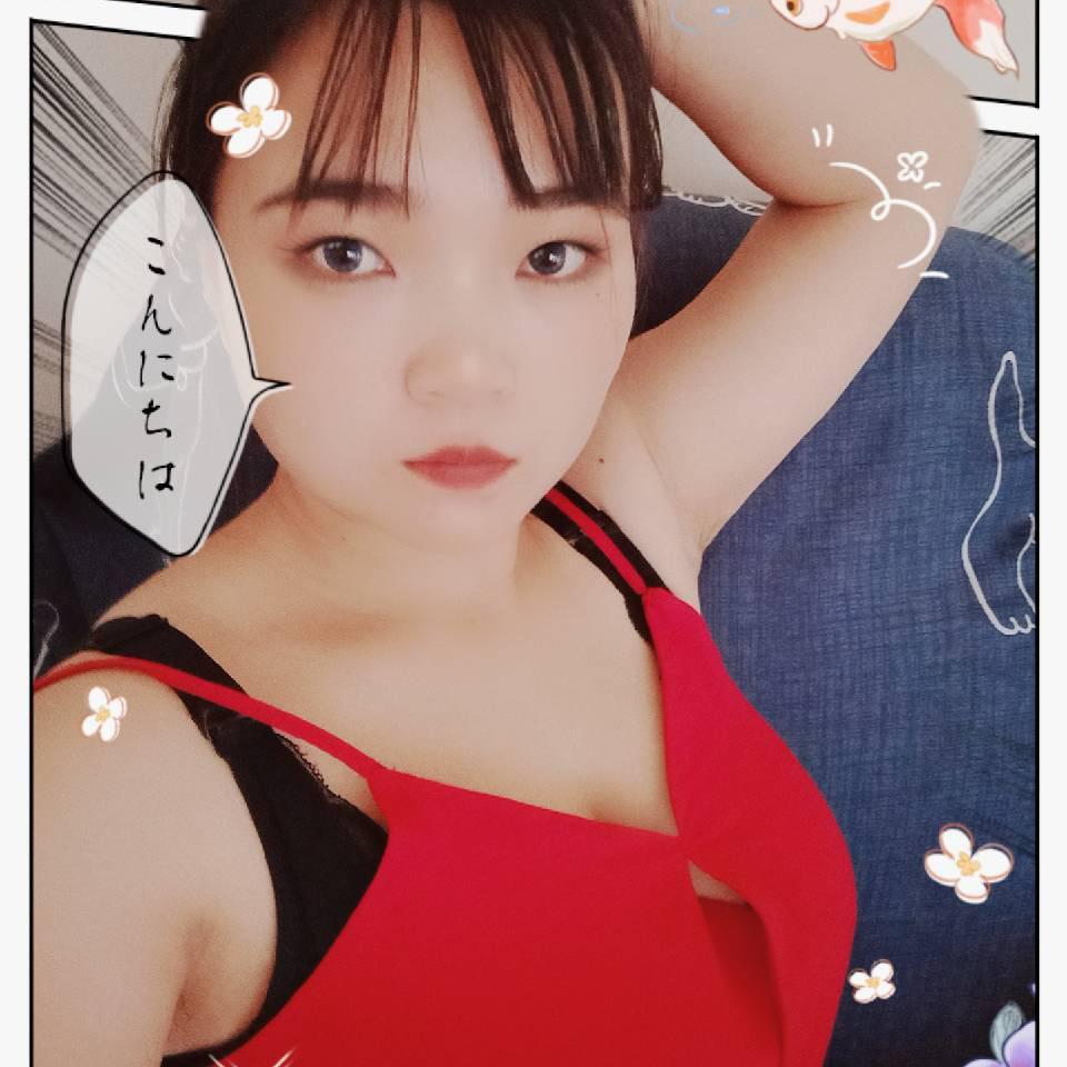 胸大美丽的少妇